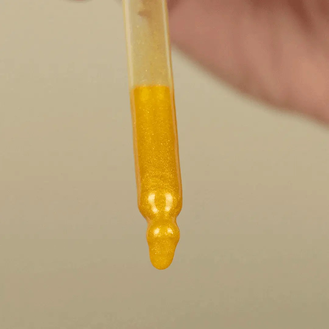 Shimmer Body Oil image 11